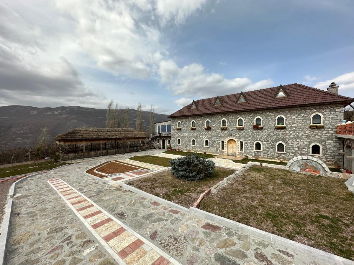 Bujtina Gjana Hotel Kukes Kültér fotó