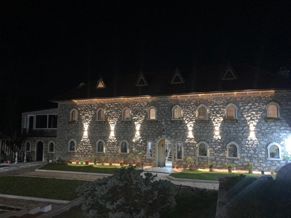 Bujtina Gjana Hotel Kukes Kültér fotó
