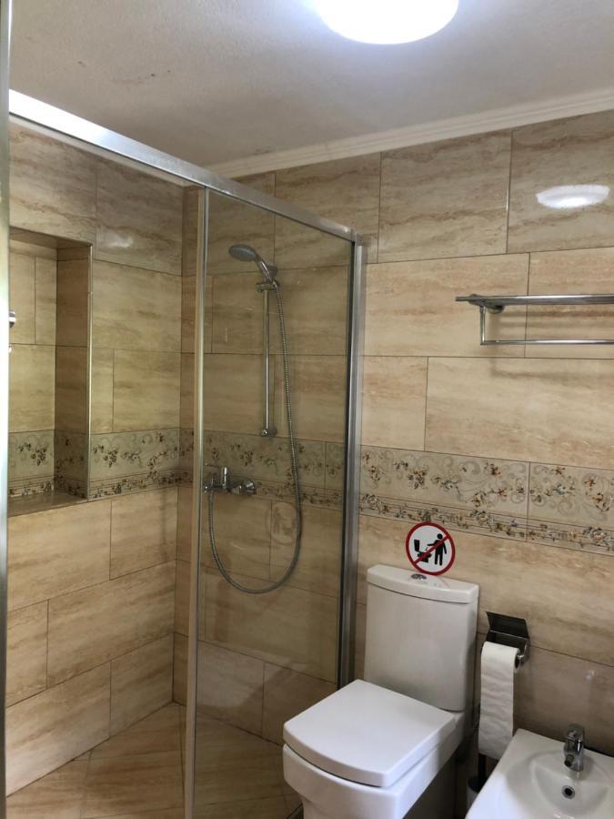 Bujtina Gjana Hotel Kukes Kültér fotó