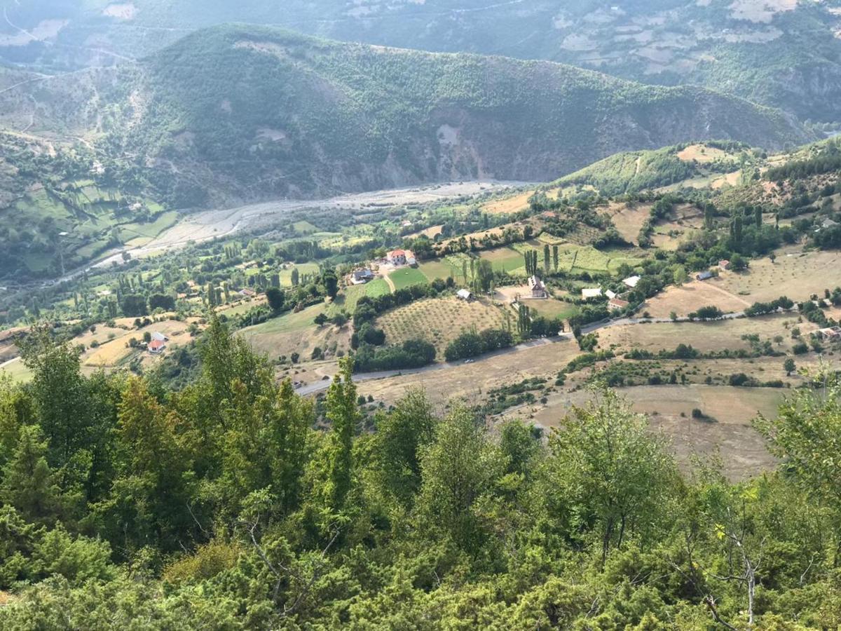 Bujtina Gjana Hotel Kukes Kültér fotó